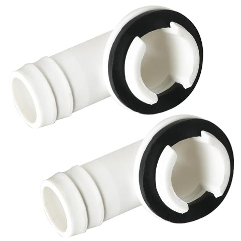 Deux raccords coudés noirs en PVC avec joint, posés près d’une unité extérieure de climatiseur